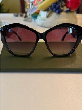 Longchamp Women's Black Frame Sunglasses  brown -Tinted Lenses